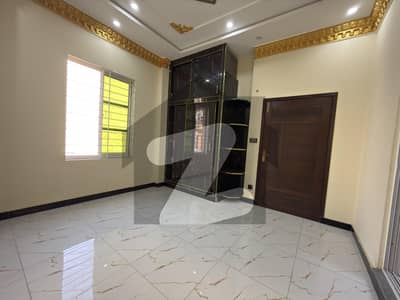 شاداب گارڈن لاہور میں 3 کمروں کا 3 مرلہ مکان 1.2 کروڑ میں برائے فروخت۔