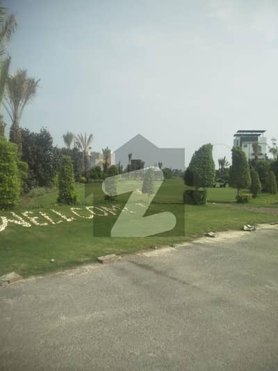 یونین گرین کالج روڈ,لاہور میں 3 مرلہ رہائشی پلاٹ 64.0 لاکھ میں برائے فروخت۔