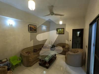 Prime Location 2200 Square Feet Spacious Flat Available In North Nazimabad - Block B For Sale