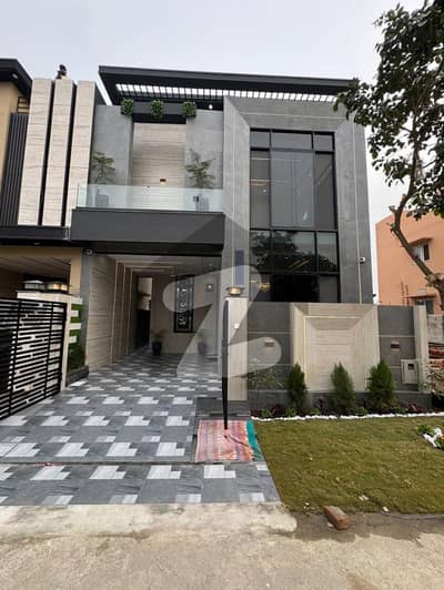 5 MARLA BRAND NEW HOUSE FOR SALE IN WAPDA TOWN Solid Construction