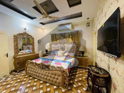 10marla Upper Portion Saperete Fully Furnish in Bahria Town Lahore overses Block