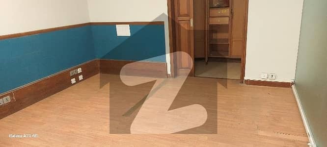 2 Kanal 9 Marla House Available For Sale In Garden Town Lahore.