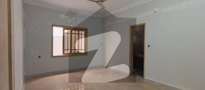 This Is Your Chance To Rent House In Clifton - Block 9