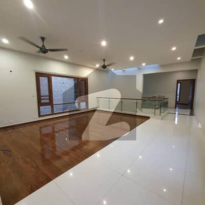DHA Phase 8 - Zone D House Sized 500 Square Yards For rent