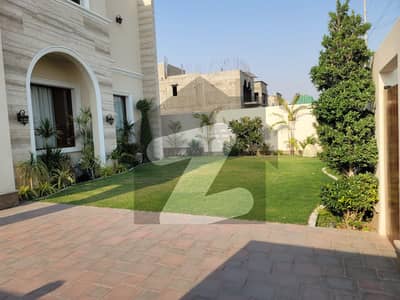 Brand New Bangkow Available