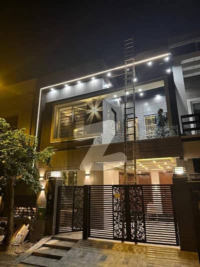 Lake City Meadows X Stat Life Society DHA Phase 5 Nazr To Park And Majasd Airport 20 Mint Darve Hot Location