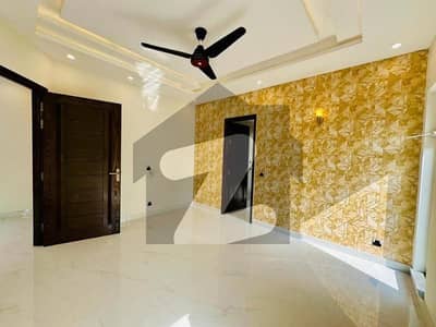 Banker Society 10 Marla House For Sale Nazr To DHA Phase 4 Hot Location Banker Society 10 Marla House For Sale Nazr To DHA Phase 4 Hot Location