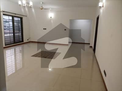 عسکری ٹاور 1 ڈی ایچ اے ڈیفینس فیز 2,ڈی ایچ اے ڈیفینس,اسلام آباد میں 3 کمروں کا 12 مرلہ فلیٹ 1.0 لاکھ میں کرایہ پر دستیاب ہے۔ عسکری ٹاور 1 ڈی ایچ اے ڈیفینس فیز 2,ڈی ایچ اے ڈیفینس,اسلام آباد میں 3 کمروں کا 12 مرلہ فلیٹ 1.0 لاکھ میں کرایہ پر دستیاب ہے۔