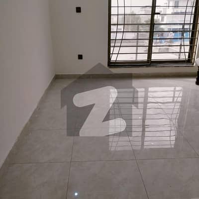 جناح گارڈنز فیز 1 جناح گارڈنز,ایف ای سی ایچ ایس,اسلام آباد میں 3 کمروں کا 12 مرلہ بالائی پورشن 86.0 ہزار میں کرایہ پر دستیاب ہے۔