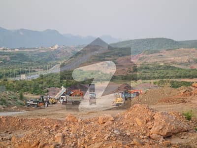 سی پندرہ اسلام آباد میں 1 کنال رہائشی پلاٹ 3.35 کروڑ میں برائے فروخت۔