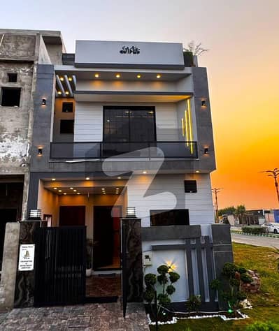 ال-کبیر فیز 2 - بلاک ای الکبیر ٹاؤن - فیز 2,الکبیر ٹاؤن,رائیونڈ روڈ,لاہور میں 3 کمروں کا 3 مرلہ مکان 1.12 کروڑ میں برائے فروخت۔