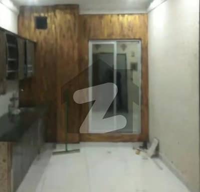 بسطامی روڈ سمن آباد,لاہور میں 2 کمروں کا 3 مرلہ فلیٹ 50.0 لاکھ میں برائے فروخت۔