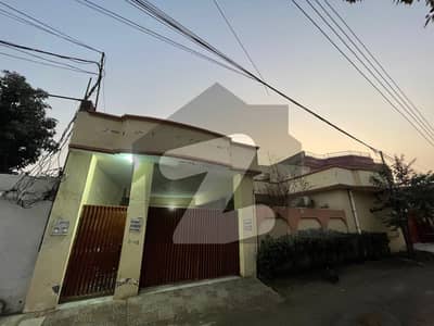 1 Kanal Multi-Unit House with 11 Electric Meters & 5 Kitchens Garden Town