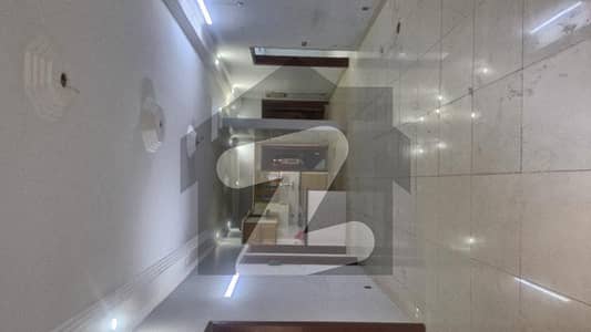 گلشن اقبال - بلاک 10-اے گلشنِ اقبال,گلشنِ اقبال ٹاؤن,کراچی میں 3 کمروں کا 8 مرلہ فلیٹ 95.0 ہزار میں کرایہ پر دستیاب ہے۔