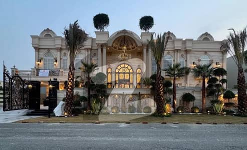 ڈی ایچ اے فیز 5 - بلاک ای فیز 5,ڈیفنس (ڈی ایچ اے),لاہور میں 6 کمروں کا 1 کنال مکان 9.8 کروڑ میں برائے فروخت۔