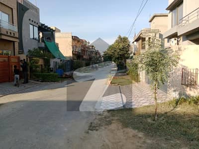 LOW PRICE PLOT FOR SALE/ TIP PH2 18 MARLA PLOT FOR SALE / LAHORE PROPERTY FOR SALE