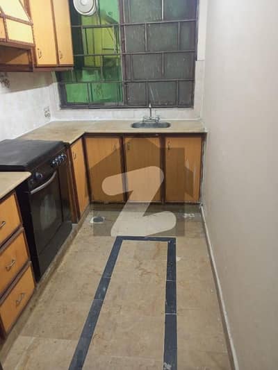 جی ۔ 14/4 جی ۔ 14,اسلام آباد میں 2 کمروں کا 7 مرلہ زیریں پورشن 75.0 ہزار میں کرایہ پر دستیاب ہے۔ جی ۔ 14/4 جی ۔ 14,اسلام آباد میں 2 کمروں کا 7 مرلہ زیریں پورشن 75.0 ہزار میں کرایہ پر دستیاب ہے۔