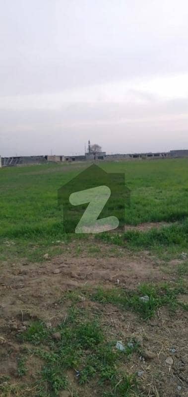 40x80 14 Marla Street 108 plot for Sale G-14/3