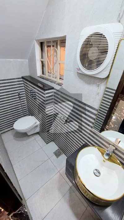 10 Marla Full House For Rent | Prime Location | Rose Block Park View City Lahore