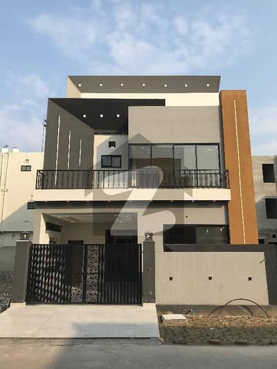 بخ ولاز فیز 2 - مانک بلاک بوچ ایگزیکٹو ولاز - فیز 2,بش ایگزیکٹو ولاز,ملتان میں 4 کمروں کا 5 مرلہ مکان 2.1 کروڑ میں برائے فروخت۔ بخ ولاز فیز 2 - مانک بلاک بوچ ایگزیکٹو ولاز - فیز 2,بش ایگزیکٹو ولاز,ملتان میں 4 کمروں کا 5 مرلہ مکان 2.1 کروڑ میں برائے فروخت۔