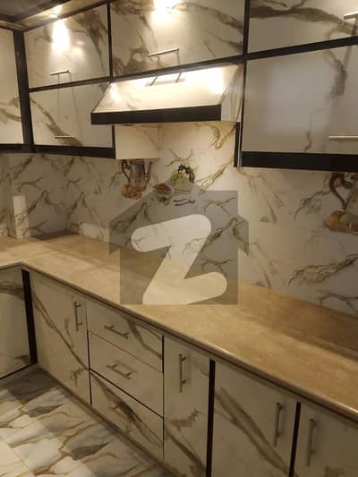 Renovated 2nd Floor 3 Bed D/D Flat FOr Sale In Gulshan Block 2 FOr Sale