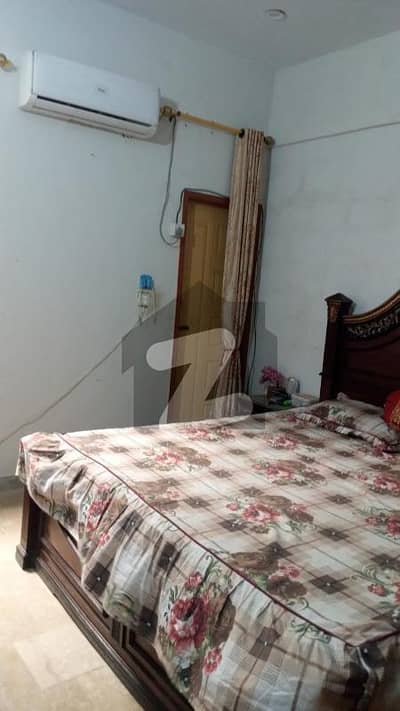 120 Square Yards Portion Ideally Situated In Gulistan-E-Jauhar - Block 10