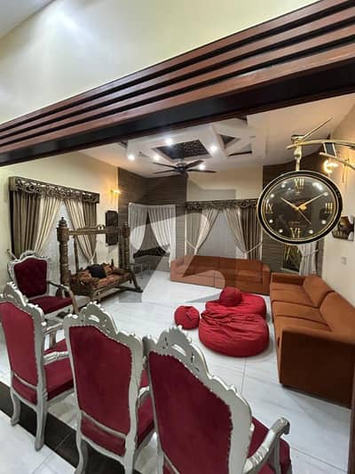 سومرا سوسائٹی سکیم 33,کراچی میں 4 کمروں کا 1 کنال مکان 1.3 لاکھ میں کرایہ پر دستیاب ہے۔