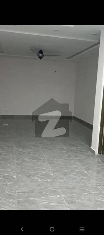 الکبیر ٹاؤن - فیز 2 الکبیر ٹاؤن,رائیونڈ روڈ,لاہور میں 3 مرلہ Studio دکان 25.0 ہزار میں کرایہ پر دستیاب ہے۔