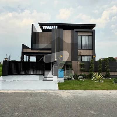 1 KANAL BRAND NEW SPANISH DESIGN HOUSE FOR SALE
