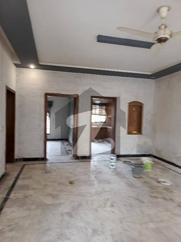 ای ۔ 11 اسلام آباد میں 6 کمروں کا 8 مرلہ مکان 2.5 لاکھ میں کرایہ پر دستیاب ہے۔ ای ۔ 11 اسلام آباد میں 6 کمروں کا 8 مرلہ مکان 2.5 لاکھ میں کرایہ پر دستیاب ہے۔