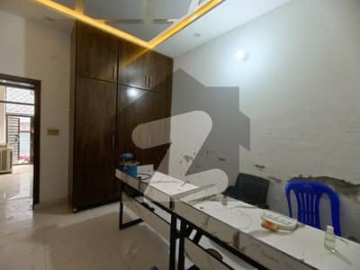 2.4 Marla Double Storey Used House For Sale in D2 Green Town LHR