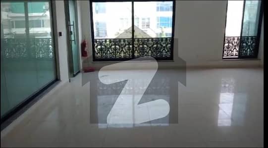 ڈی ایچ اے فیز 1 - بلاک کے فیز 1,ڈیفنس (ڈی ایچ اے),لاہور میں 4 مرلہ دکان 2.6 لاکھ میں کرایہ پر دستیاب ہے۔