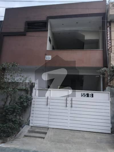 وینس ہاؤسنگ سکیم - بلاک بی وینس ہاؤسنگ سکیم,لاہور میں 5 کمروں کا 7 مرلہ مکان 2.5 کروڑ میں برائے فروخت۔