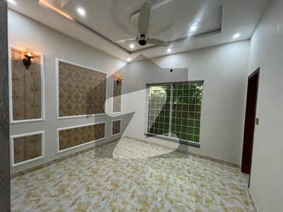 5 Marla Good Condition House For Rent In Tariq Garden