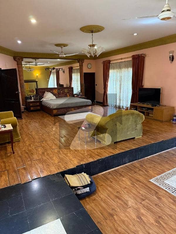 ڈی ایچ اے فیز 6 ڈی ایچ اے ڈیفینس,کراچی میں 7 کمروں کا 2 کنال مکان 17.0 کروڑ میں برائے فروخت۔ ڈی ایچ اے فیز 6 ڈی ایچ اے ڈیفینس,کراچی میں 7 کمروں کا 2 کنال مکان 17.0 کروڑ میں برائے فروخت۔