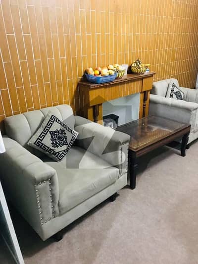 جی ۔ 11/2 جی ۔ 11,اسلام آباد میں 3 کمروں کا 6 مرلہ زیریں پورشن 1.45 لاکھ میں کرایہ پر دستیاب ہے۔