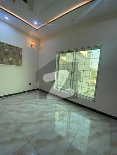 10 Marla Sami Commercial Independent Ground Floor For Rent