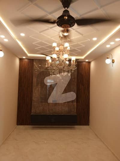7 Marla Full House For Rent In Mumtaz City 5 Bedrooms, Near Metro, Airport