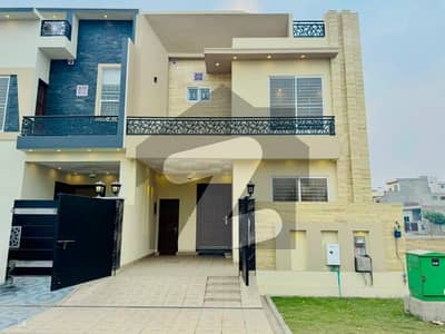 5 MARLA BRAND NEW HOUSE AVAILABLE FOR SALE (AT REASONABLE PRICE) IN ROYAL PALM CITI GUJRANWALA