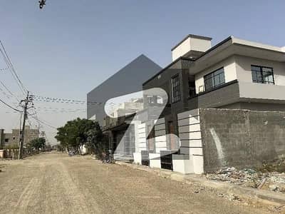 A East Open Residential Plot Of 200 Square Yards In Karachi