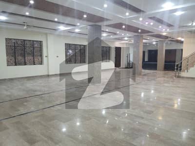 تارو گل لاہور میں 1 کنال گودام 2.25 لاکھ میں کرایہ پر دستیاب ہے۔