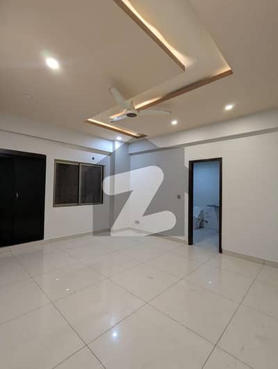 Prime Location 1800 Square Feet Flat In Tariq Road Is Available For sale