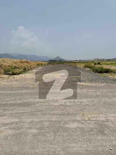 ای ۔ 12 اسلام آباد میں 10 مرلہ رہائشی پلاٹ 3.0 کروڑ میں برائے فروخت۔