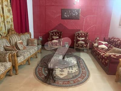 حیات آباد فیز 7 حیات آباد,پشاور میں 4 کمروں کا 1 کنال مکان 6.5 کروڑ میں برائے فروخت۔