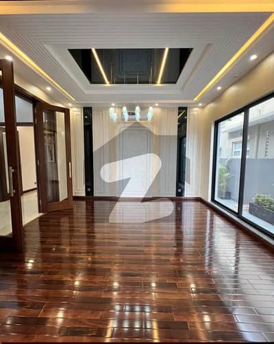 PHASE-7 , BUY ONE KANAL HOSUE MODREN DESGINED