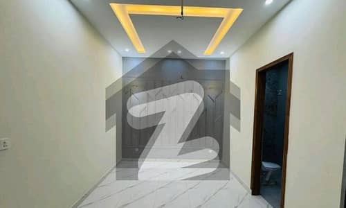 ال-کبیر فیز 2 - بلاک ای الکبیر ٹاؤن - فیز 2,الکبیر ٹاؤن,رائیونڈ روڈ,لاہور میں 3 کمروں کا 3 مرلہ مکان 53.0 ہزار میں کرایہ پر دستیاب ہے۔