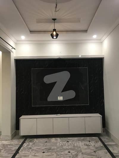 جوبلی ٹاؤن ۔ بلاک سی جوبلی ٹاؤن,لاہور میں 2 کمروں کا 3 مرلہ بالائی پورشن 35.0 ہزار میں کرایہ پر دستیاب ہے۔