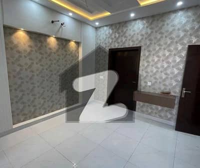 الکبیر ٹاؤن - فیز 2 الکبیر ٹاؤن,رائیونڈ روڈ,لاہور میں 3 کمروں کا 3 مرلہ مکان 52.0 ہزار میں کرایہ پر دستیاب ہے۔