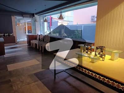 BUSINESS OPERTUNITY AT PRIME LOCATION OF GULGERG ON MM ALAM ROAD ON RENT