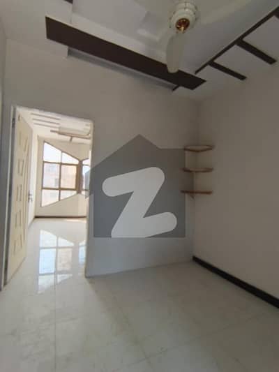 ٹاپ سٹی 1 اسلام آباد میں 1 کمرے کا 2 مرلہ فلیٹ 22.0 ہزار میں کرایہ پر دستیاب ہے۔